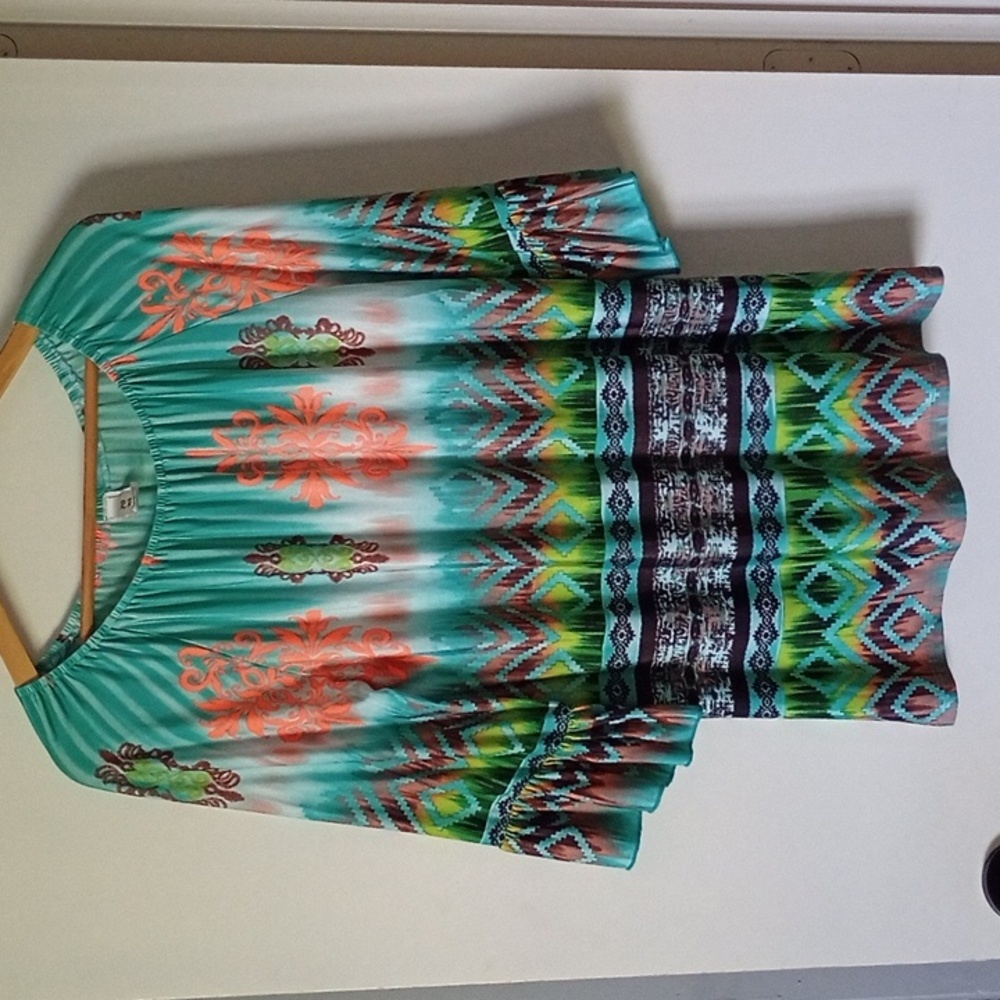 🙂R. Rouge Bohemian Top Size Medium